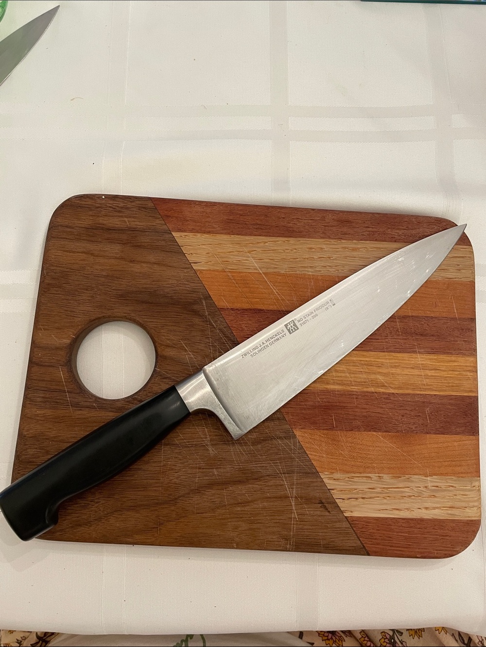 ZWILLING J.A. Henckels Stainless 8” Chef's Knife. 31071-200.